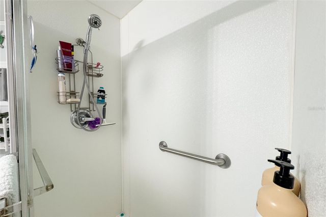 10343 MAGNOLIA LANE 180, Largo, FL 33773