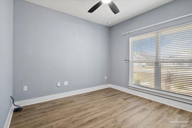 6207 Jenks Dr, Gulf Breeze, FL 32563