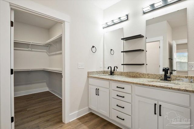 6207 Jenks Dr, Gulf Breeze, FL 32563