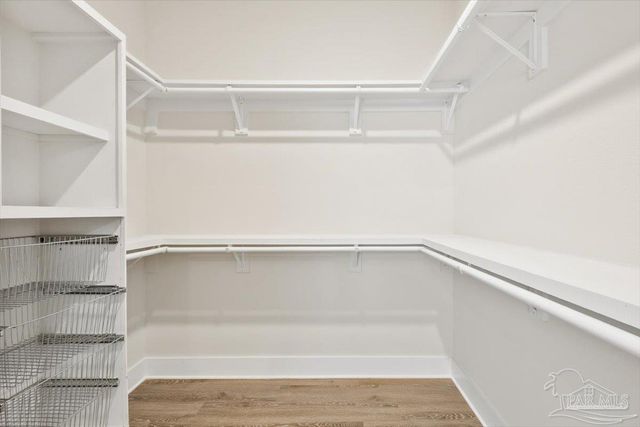 6207 Jenks Dr, Gulf Breeze, FL 32563