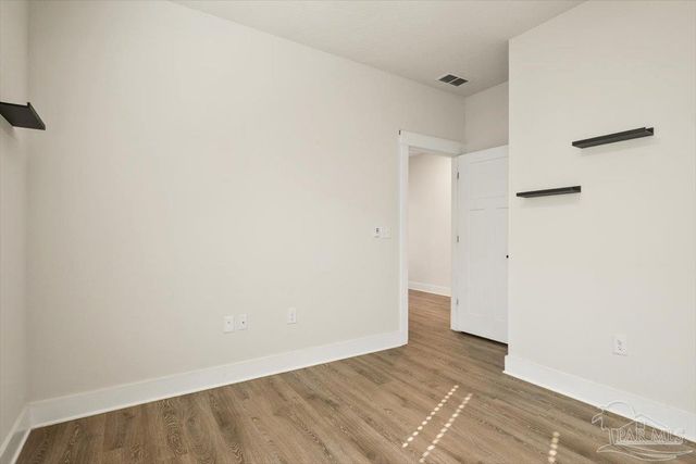 6207 Jenks Dr, Gulf Breeze, FL 32563