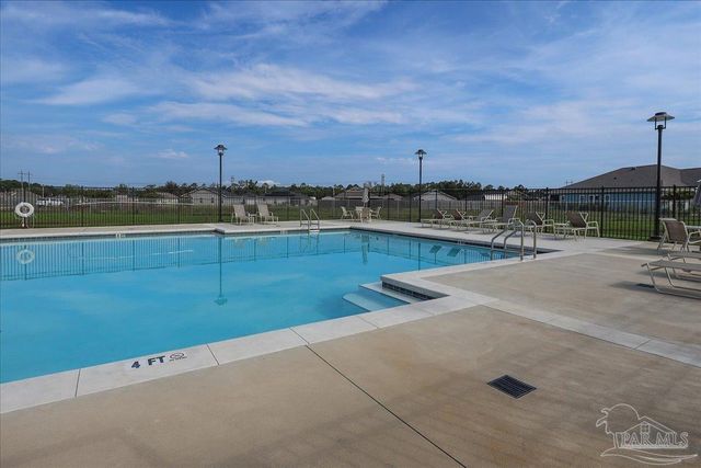 6207 Jenks Dr, Gulf Breeze, FL 32563