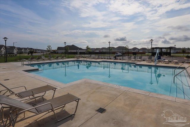 6207 Jenks Dr, Gulf Breeze, FL 32563