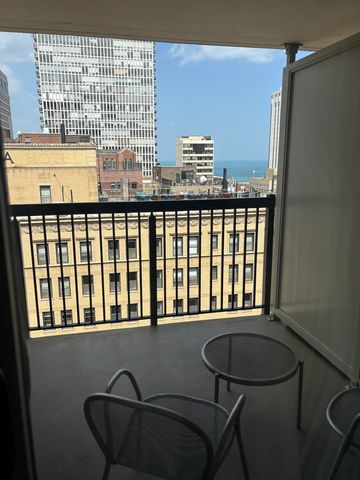 201 E CHESTNUT Street 22C, Chicago, IL 60611