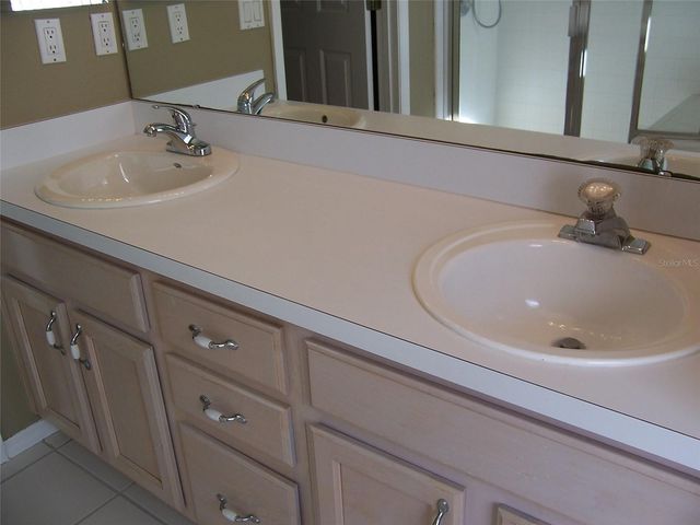 103 GOLDEN CREST COURT, Winter Springs, FL 32708