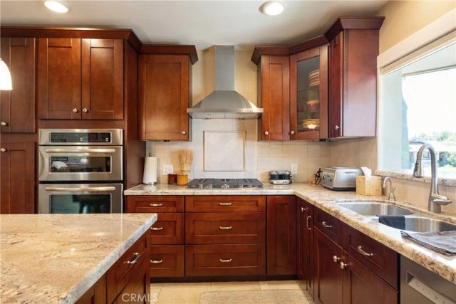 2411 3rd, La Verne, CA 91750