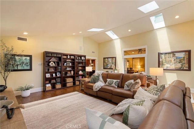 2411 3rd, La Verne, CA 91750