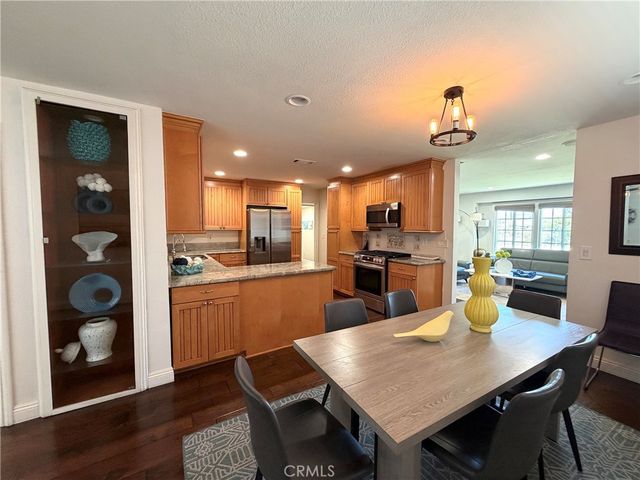 6812 Chapman, Garden Grove, CA 92845