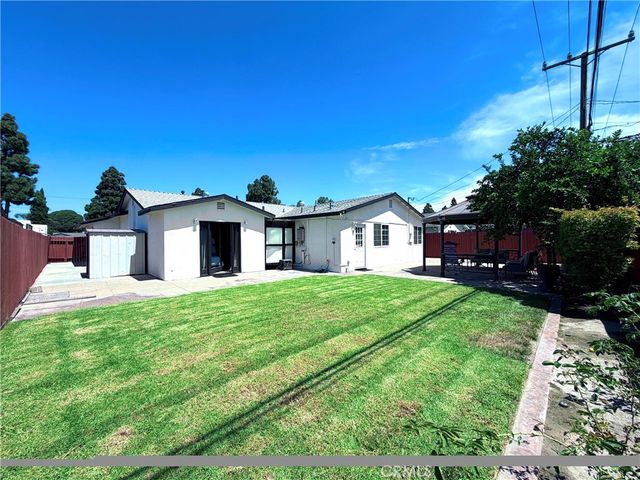 6812 Chapman, Garden Grove, CA 92845