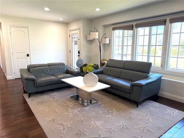 6812 Chapman, Garden Grove, CA 92845