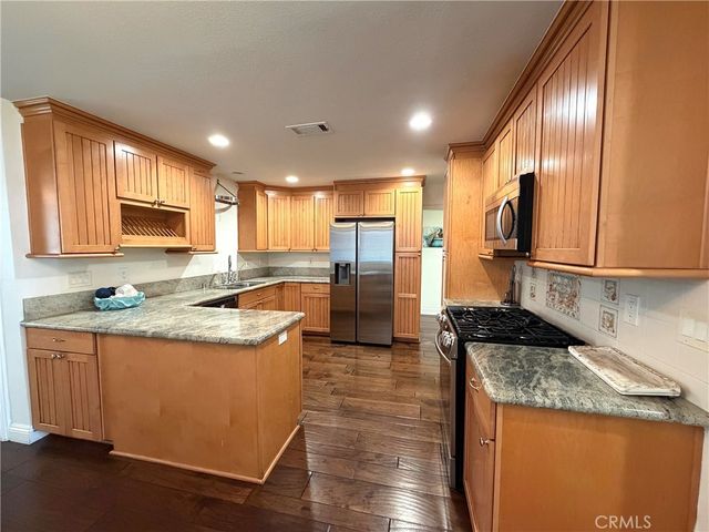 6812 Chapman, Garden Grove, CA 92845