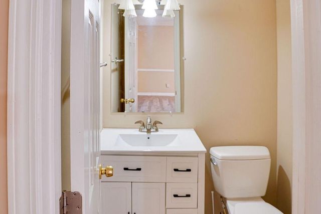 220 Winding Stream Trail, Hampton, GA 30228