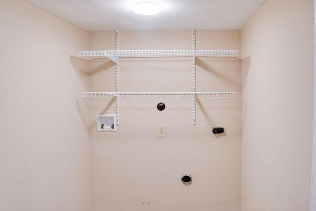 220 Winding Stream Trail, Hampton, GA 30228