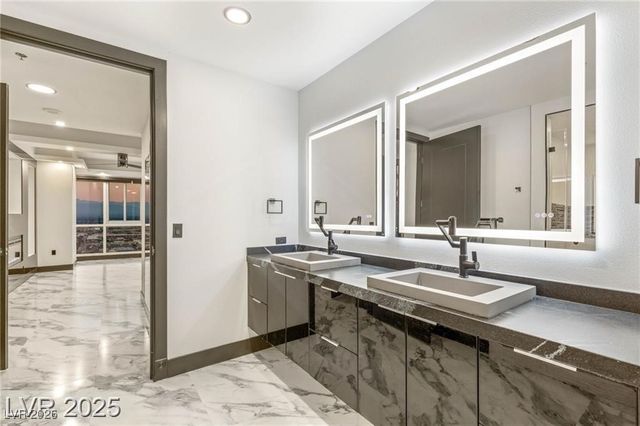 4575 Dean Martin Drive 2706, Las Vegas, NV 89103