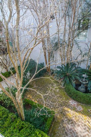 31 Wentworth Street, Charleston, SC 29401