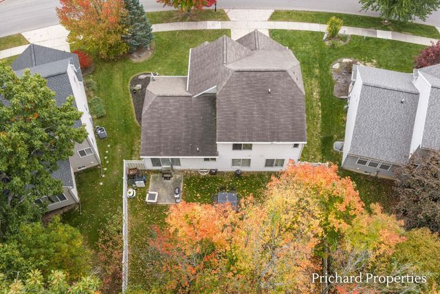 5715 W Grove Drive Se, City Of Kentwood, MI 49512