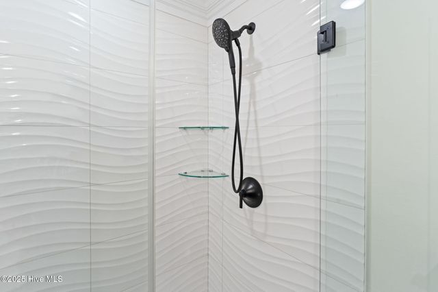 111 SW 22nd Street, Oak Island, NC 28465