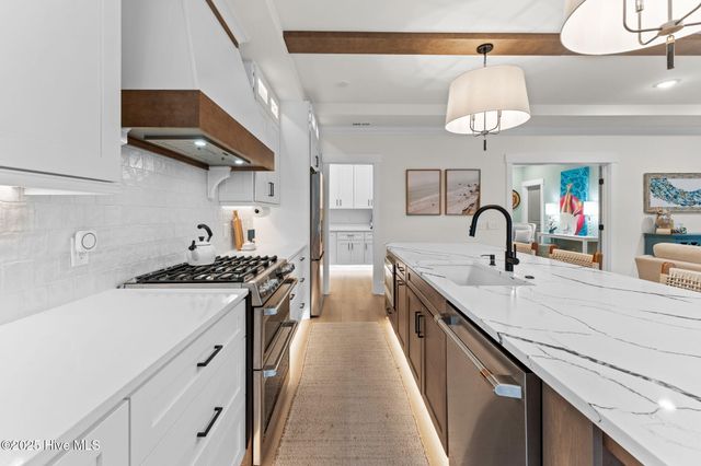 111 SW 22nd Street, Oak Island, NC 28465