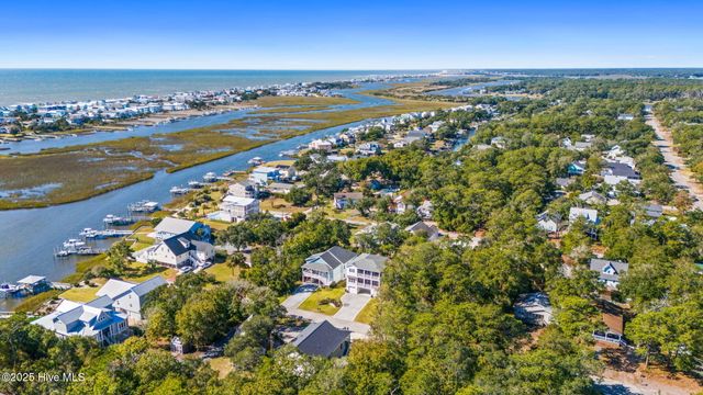 111 SW 22nd Street, Oak Island, NC 28465