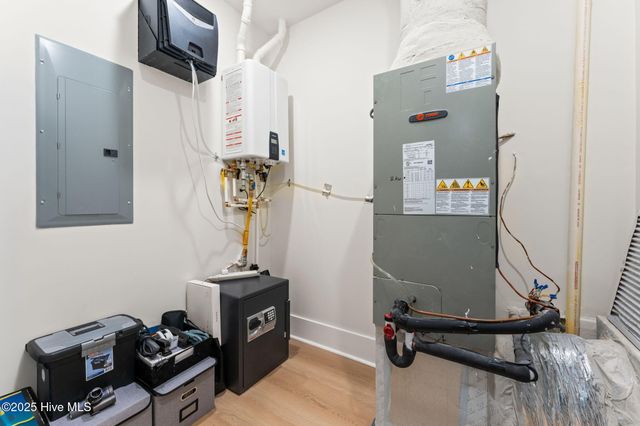 111 SW 22nd Street, Oak Island, NC 28465