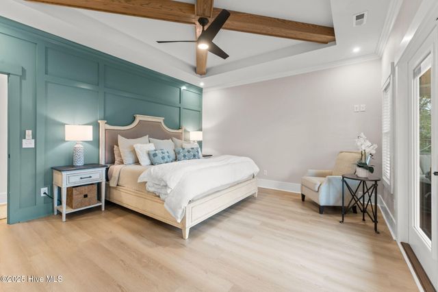 111 SW 22nd Street, Oak Island, NC 28465