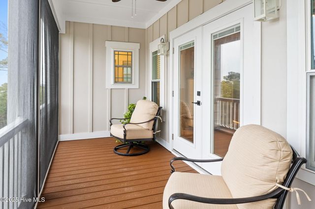 111 SW 22nd Street, Oak Island, NC 28465