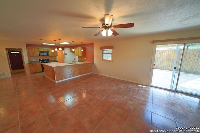 9802 LA RUE ST, San Antonio, TX 78217