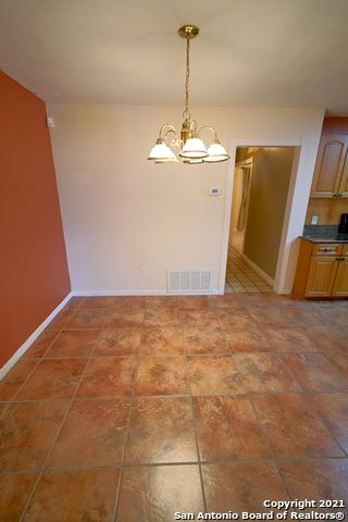 9802 LA RUE ST, San Antonio, TX 78217
