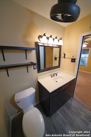 9802 LA RUE ST, San Antonio, TX 78217