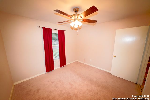 9802 LA RUE ST, San Antonio, TX 78217