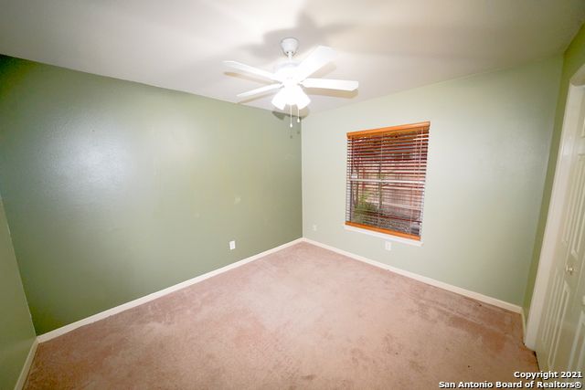 9802 LA RUE ST, San Antonio, TX 78217