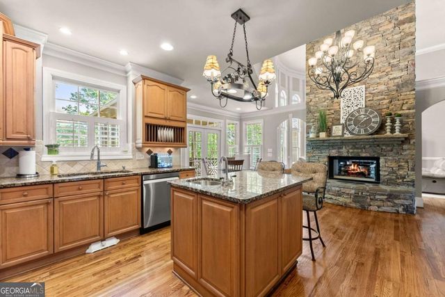 935 Golf View Court, Dacula, GA 30019