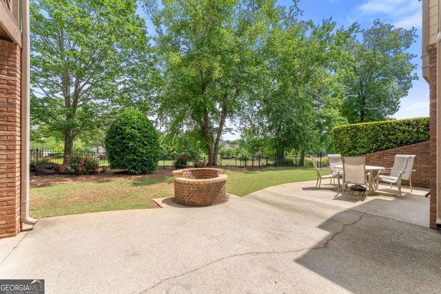 935 Golf View Court, Dacula, GA 30019