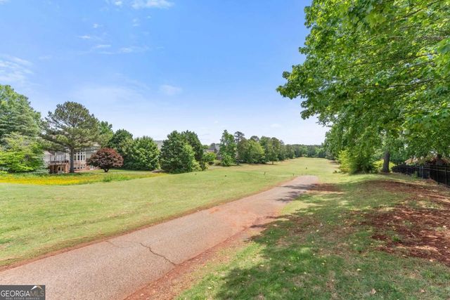 935 Golf View Court, Dacula, GA 30019