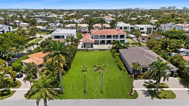 423 NE 3rd Street, Boca Raton, FL 33432