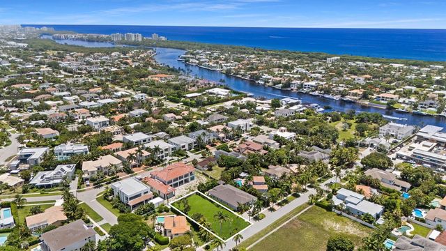 423 NE 3rd Street, Boca Raton, FL 33432