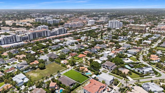 423 NE 3rd Street, Boca Raton, FL 33432
