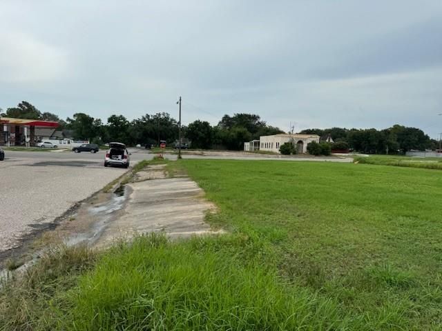 1119 6th St N Street N, Texas City, TX 77590