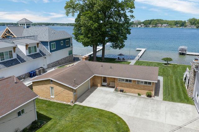 20518 Diamond Shores Drive, Penn Twp, MI 49031