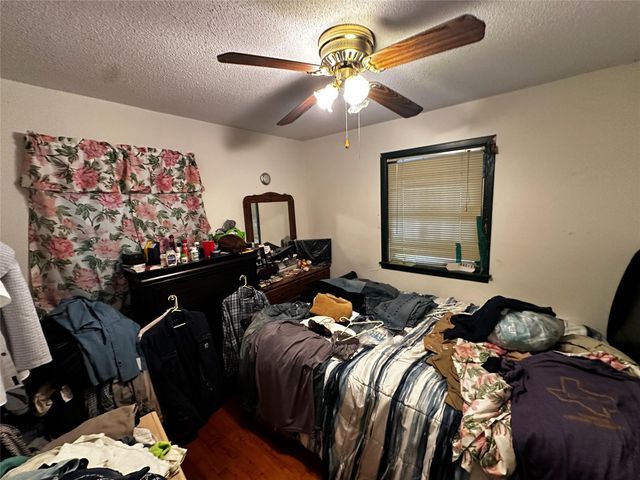 801 Redondo Drive, Houston, TX 77015