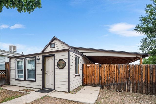 1519 W Alaska Place, Denver, CO 80223