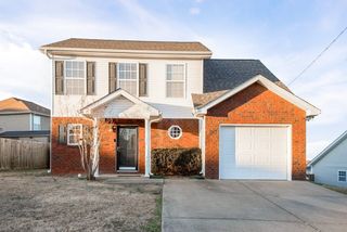 1138 Phelissa Dr, La Vergne, TN 37086