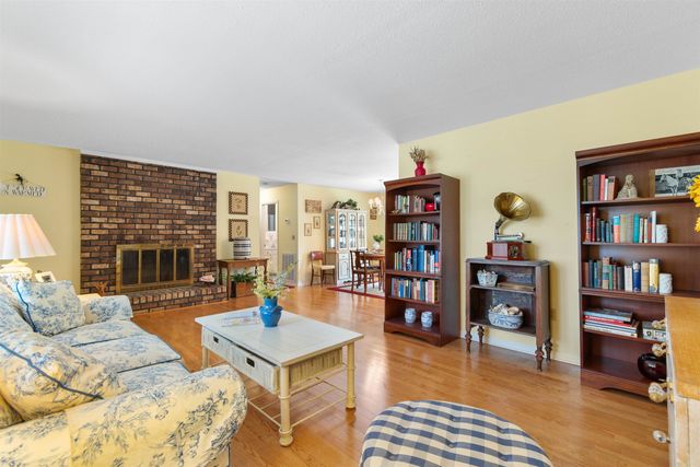 655 5th Ave. N, Surfside Beach, SC 29575