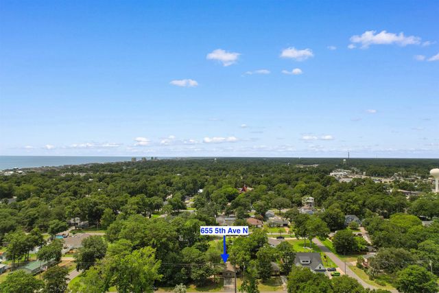 655 5th Ave. N, Surfside Beach, SC 29575