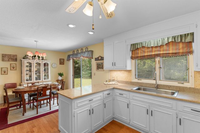 655 5th Ave. N, Surfside Beach, SC 29575
