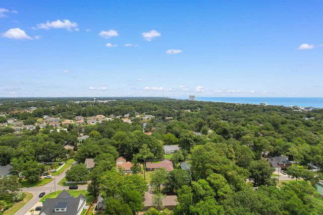 655 5th Ave. N, Surfside Beach, SC 29575