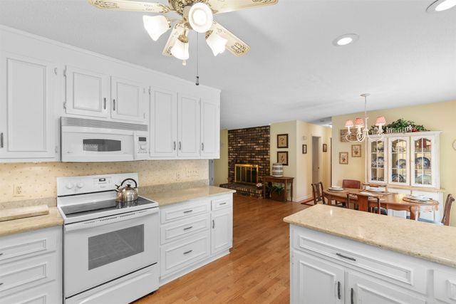 655 5th Ave. N, Surfside Beach, SC 29575