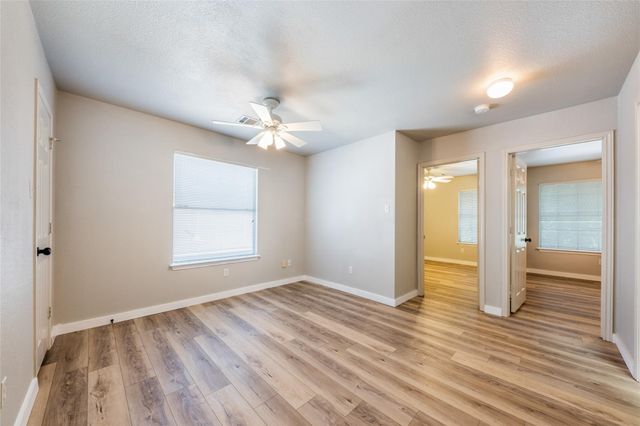 1112 Doras DR, Pflugerville, TX 78660