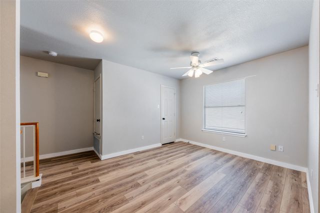 1112 Doras DR, Pflugerville, TX 78660