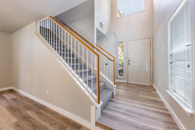 1112 Doras DR, Pflugerville, TX 78660